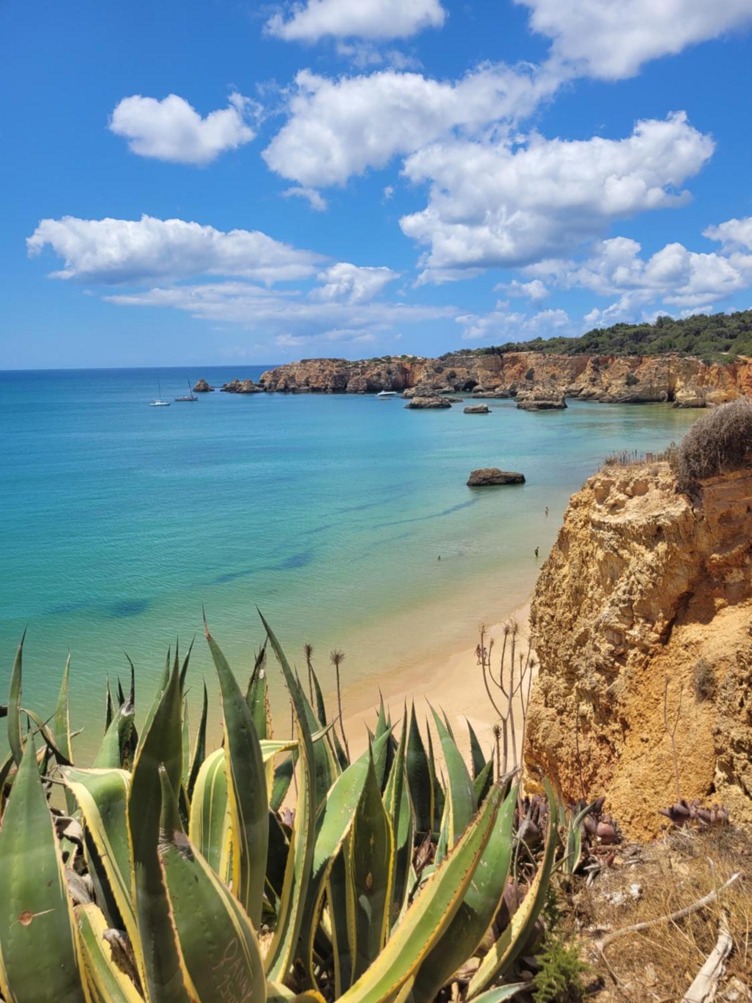 O Wow Sunset Beach And Cliffs View Portimao Bagian luar foto